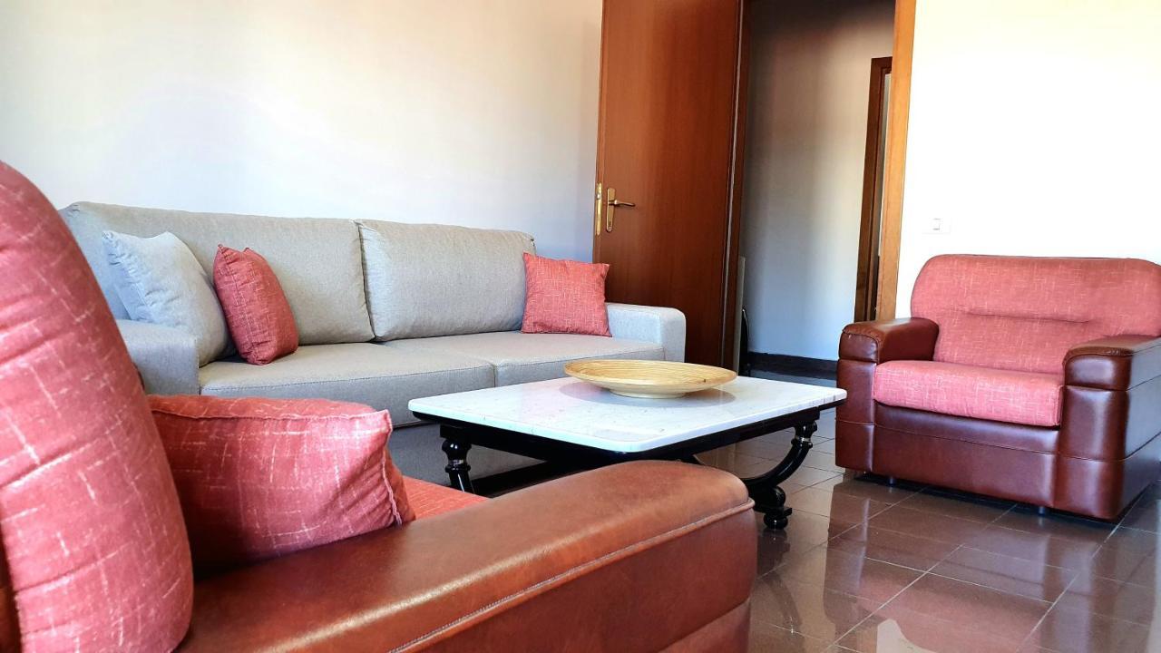 Star Apartment Тирана Екстер'єр фото